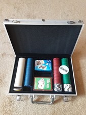 Poker Set With Metal Case